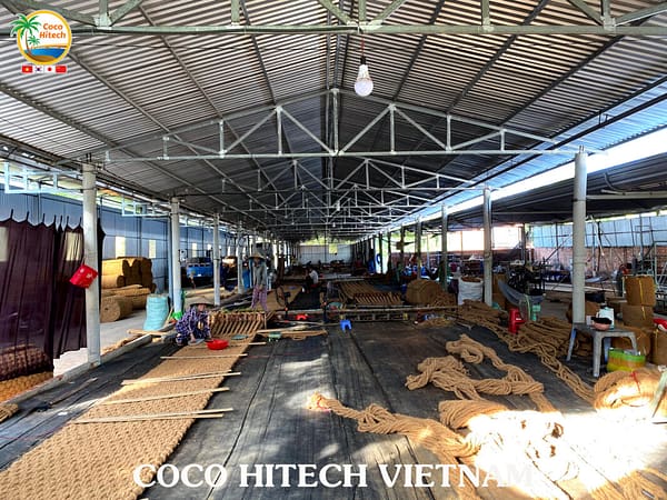 베트남 남부 코로나 확산 - 야자매트 공급망 파괴